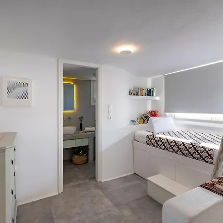 Mykonian Ode With Stunning Sunrise & Sunset Views Psarou (Mykonos)