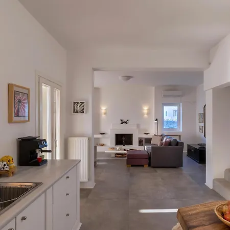 Mykonian Ode With Stunning Sunrise & Sunset Views Psarou (Mykonos)