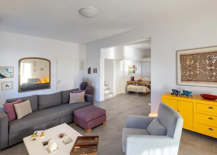 Villa Mykonian Ode With Stunning Sunrise & Sunset Views