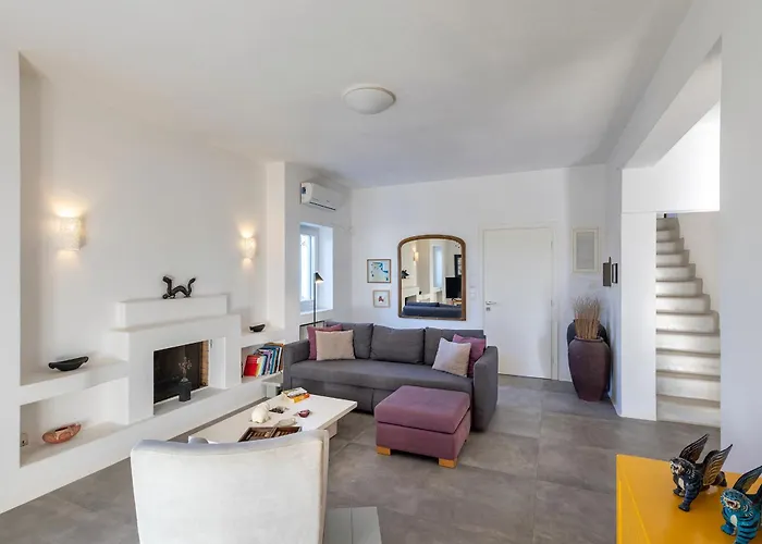 Mykonian Ode With Stunning Sunrise & Sunset Views 프사로우