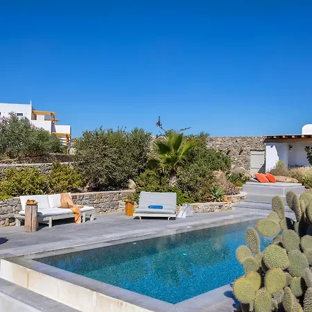 Mykonian Ode With Stunning Sunrise & Sunset Views فيلة